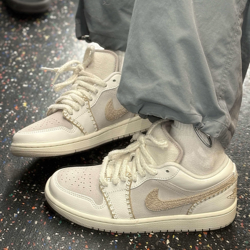 耐克/Nike Air Jordan 1 Low 米色运动休闲低帮板鞋 HV4268-120