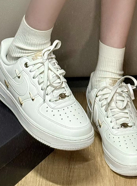 耐克/Nike Air Force 1低帮 空军一号 板鞋 女款 白色FV3654-111