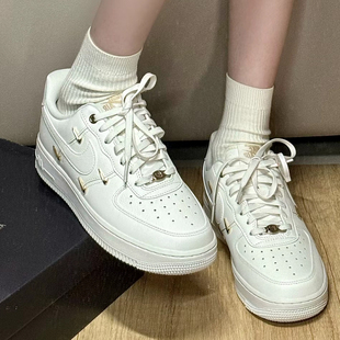 耐克/Nike Air Force 1低帮 空军一号 板鞋 女款 白色FV3654-111