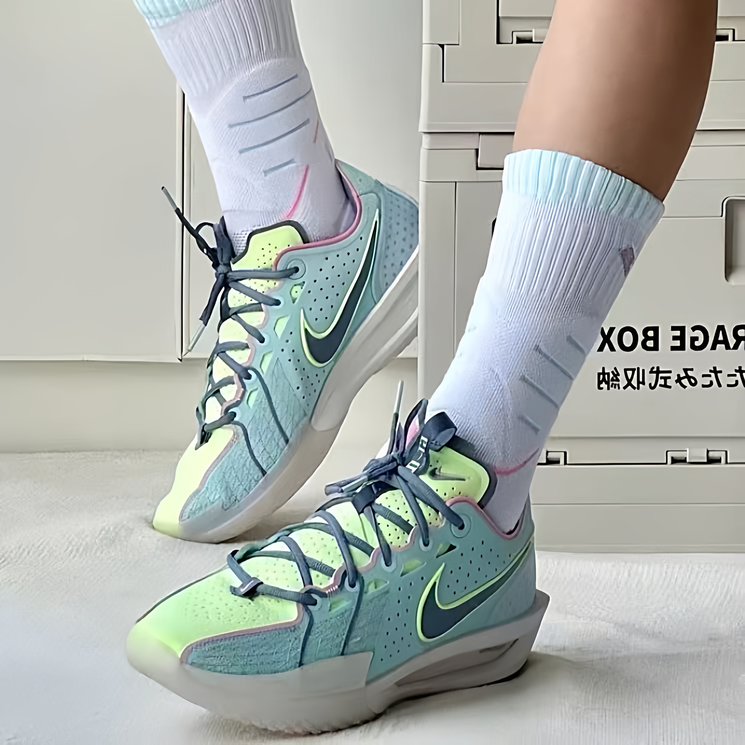 耐克/Nike Air Zoom G.T. Cut 3 蓝色低帮实战篮球鞋 DV2918-401