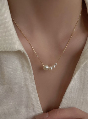 珍珠项链设计感小众锁骨链女2024新款爆款轻奢装饰颈链配饰品