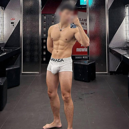 ADANNU男士平角裤棉质纯色简约风性感低腰提臀修身运动健身四角裤