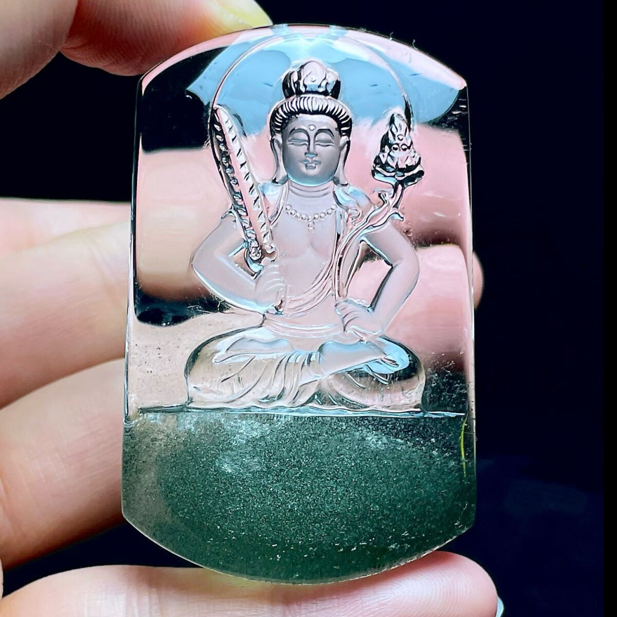 天然白水晶绿幽灵雕刻虚空藏菩萨吊坠佛像属虎属牛