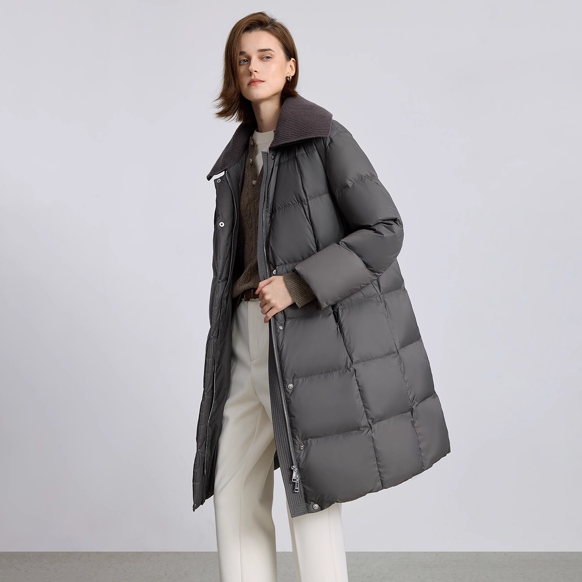 LILY2025冬新款复古针织翻领宽松休闲90鸭绒泡芙羽绒服外套女长款