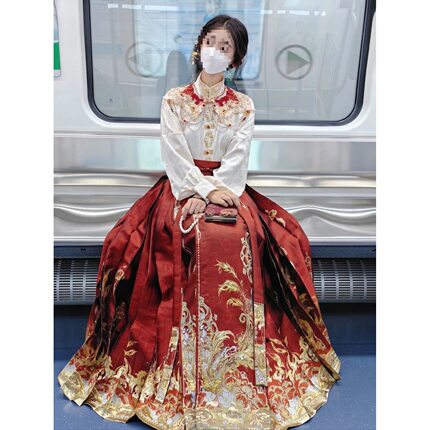 新中式马面裙大码汉服国风小个子刺绣夏季女薄款飞机袖红色套装女