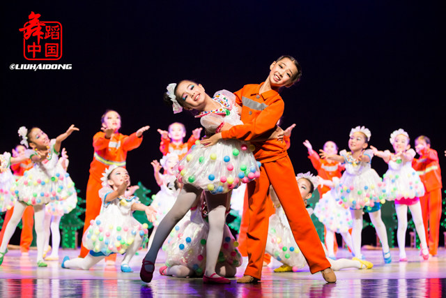 小荷风采清洁工六一儿童演出服