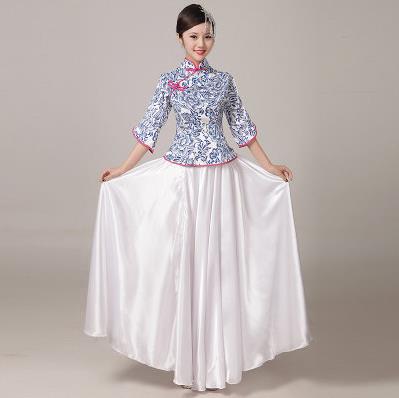 特价民乐古筝二胡琵琶合唱表演服