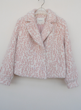 拉系列SML撤柜正品 女冬加厚舒滑豹纹仿皮草保暖短外套6A9169灰粉