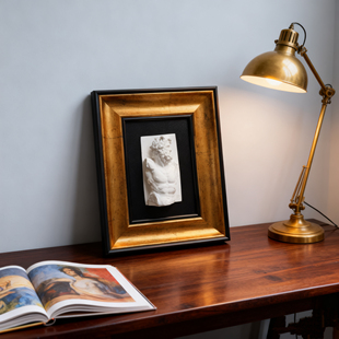 《拉奥孔》石膏浮雕画客厅玄关装饰画金色画框高级感小众设计感