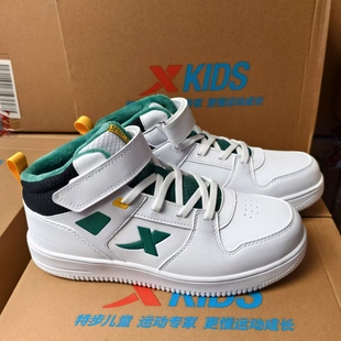 特步儿童男大童冬季保暖加绒棉鞋皮革面板鞋魔术贴运动鞋断码处理