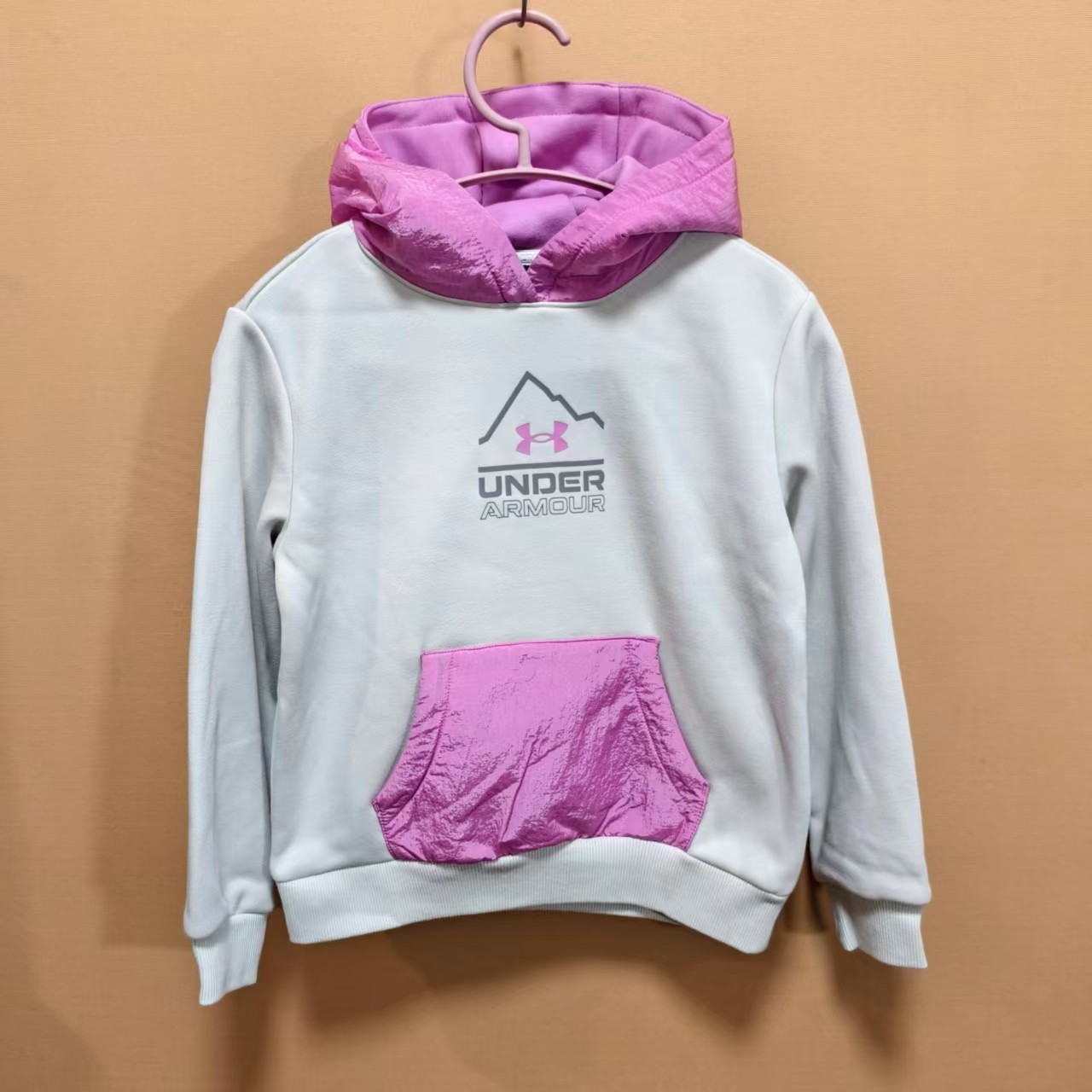 安德玛儿童女童冬季连帽加绒卫衣加厚户外保暖运动上衣 断码处理