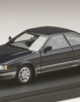 1/43 日產Lepard Altima V30 Twin Cam Turbo深藍色 樹脂仿真模型