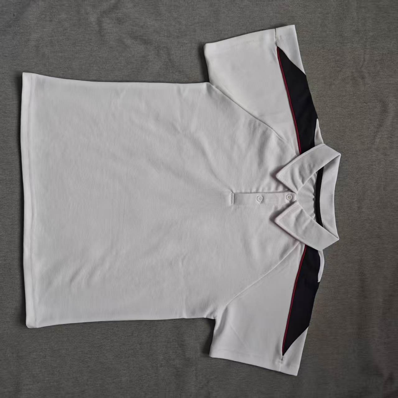 定做夏季男女校服同款运动短袖白色拼接藏蓝色短袖本布领子T恤衫图片