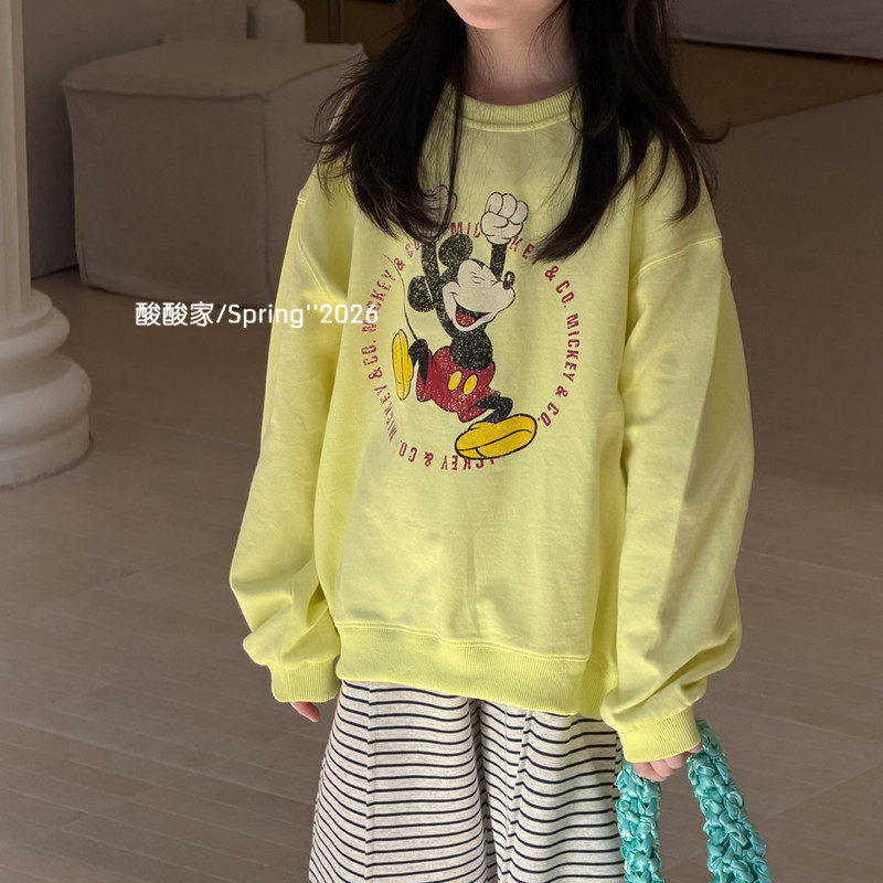 女童米奇印花亮黄色卫衣春季新品韩系儿童休闲宽松圆领百搭上衣