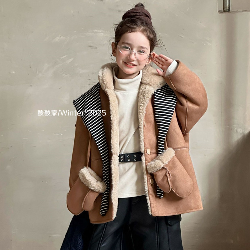 女童韩范皮毛一体外套冬季新品儿童休闲宽松麂皮绒手套大衣洋气潮