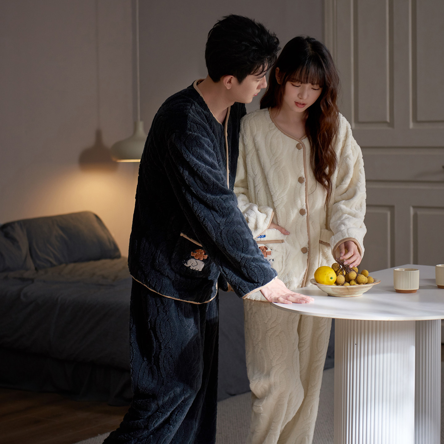 马克公主加厚珊瑚绒情侣睡衣女可爱保暖防静电法兰绒家居服冬季男