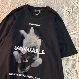 紧密卖萌兔兔复古卡通兔子印花短袖T恤男女潮牌宽松102B-T7169P30图片