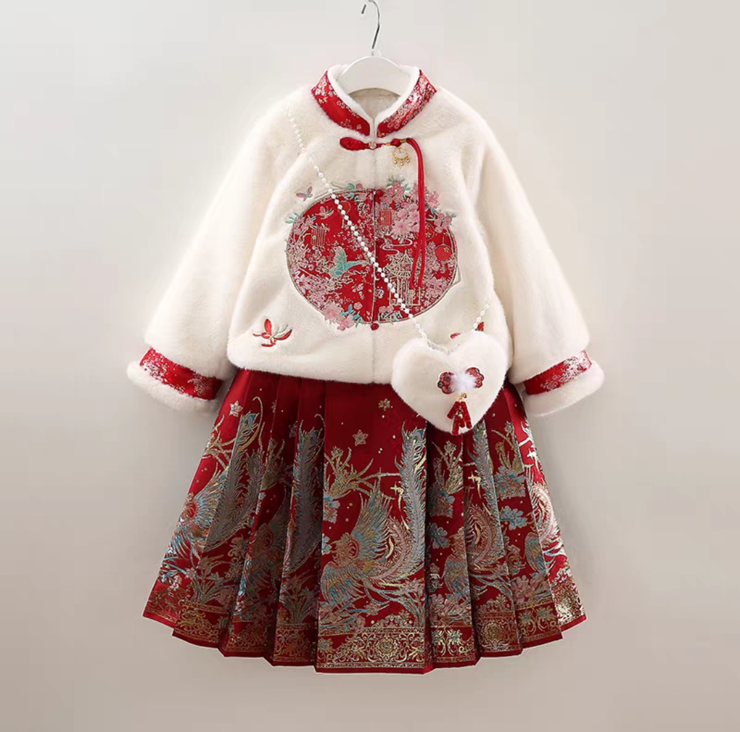 女童拜年服汉服2025冬季新款中国风宝宝马面裙儿童夹棉古风套装