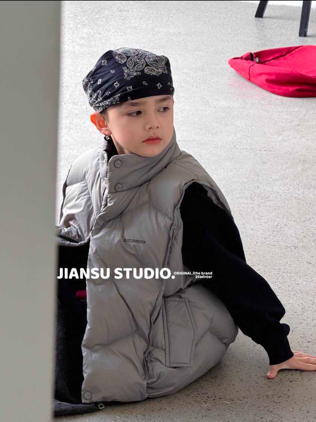 简素冬装新款男童女童韩版休闲白鸭绒羽绒马甲中大童立领羽绒马甲
