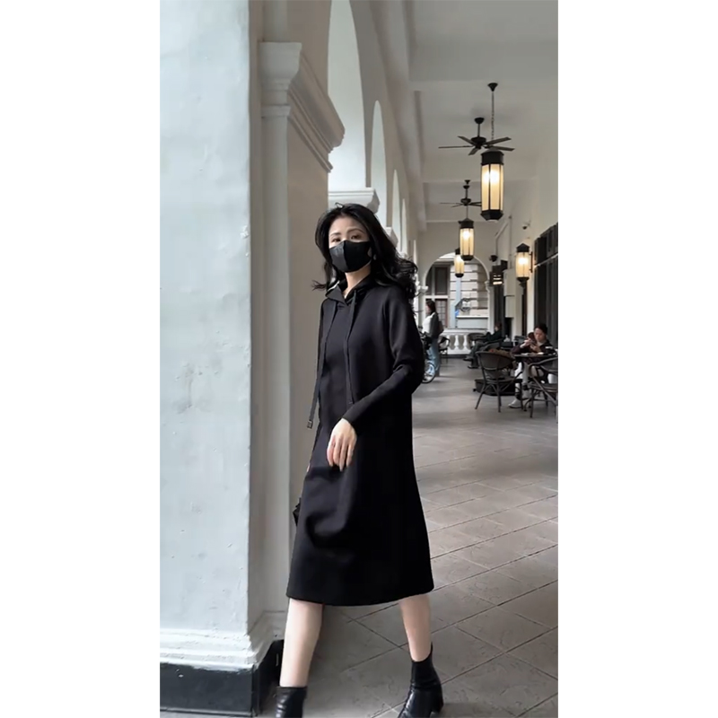 柒院家大码设计感连帽抽绳卫衣裙