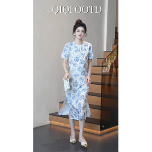 私服中式 柒院家大碼 復(fù)古風(fēng)青花瓷印花連衣裙2025夏遮肉顯瘦旗袍裙