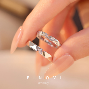 正品纯白莫桑钻对戒纯银情侣戒指订婚求婚钻戒结婚仿真一对闭口