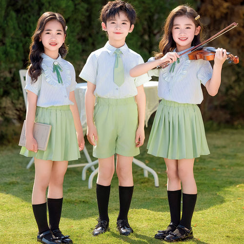 国庆儿童合唱朗诵演出服拍照表演