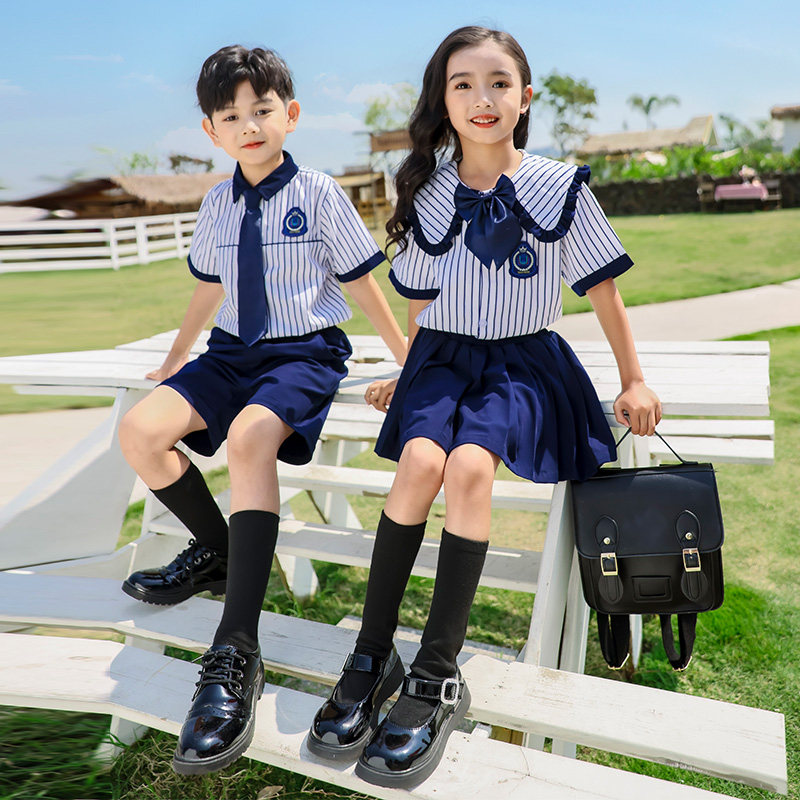英伦风班服小幼儿园园服团购优惠