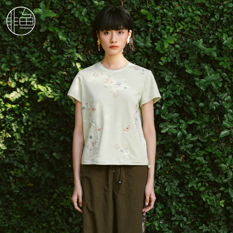 非鱼短袖t恤女2024春夏休闲百搭文艺绣花恤舒适纯棉减龄上衣