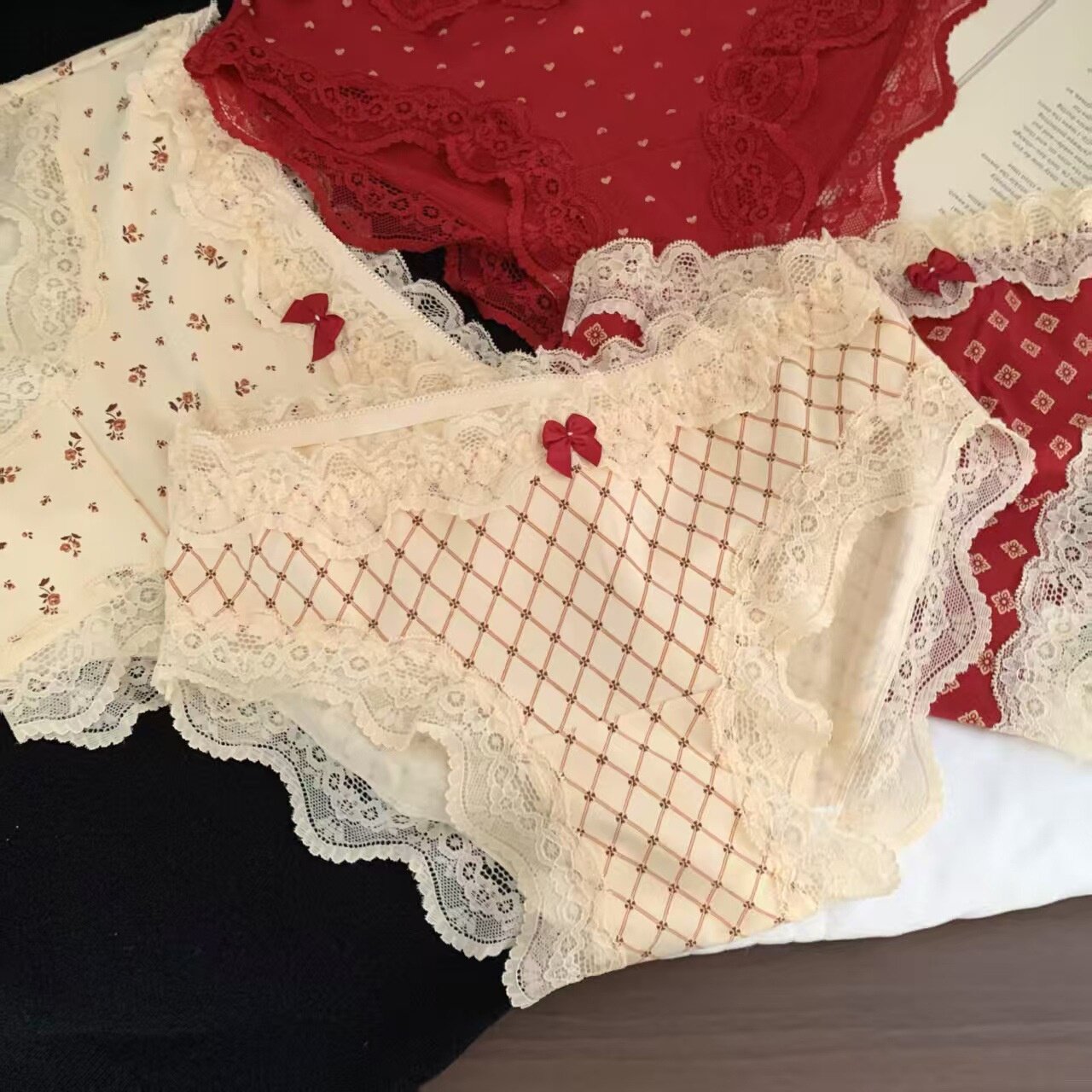 新年大红色内裤女低腰蕾丝边本命年喜庆纯欲性感日系纯棉裆内裤女