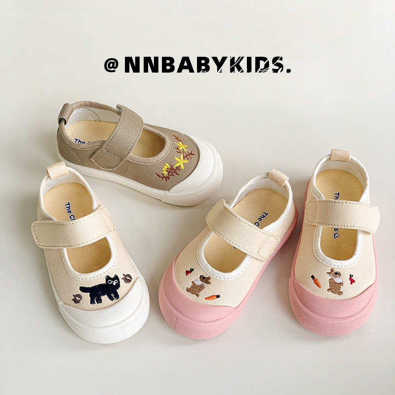 韩版儿童方口帆布鞋春夏新卡通兔子男女童小白鞋幼儿园软底室内鞋