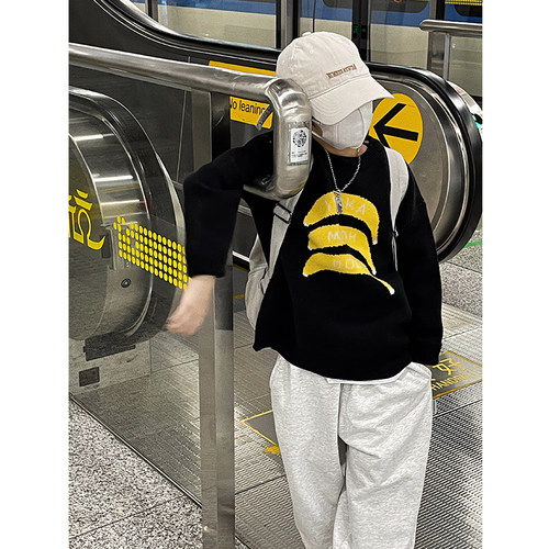 奶油布丁男童秋冬套头毛衣