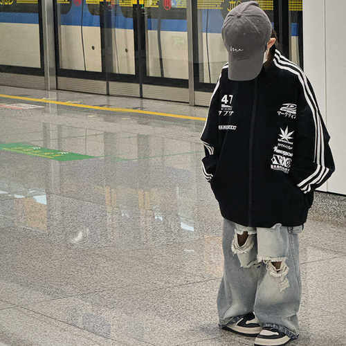 奶油布丁男童秋季棒球服外套