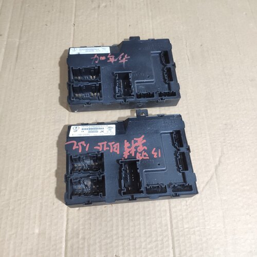 适用翼搏嘉年华车身控制器模块电脑板8V59-AV1T-15K600-JK-AF-AG