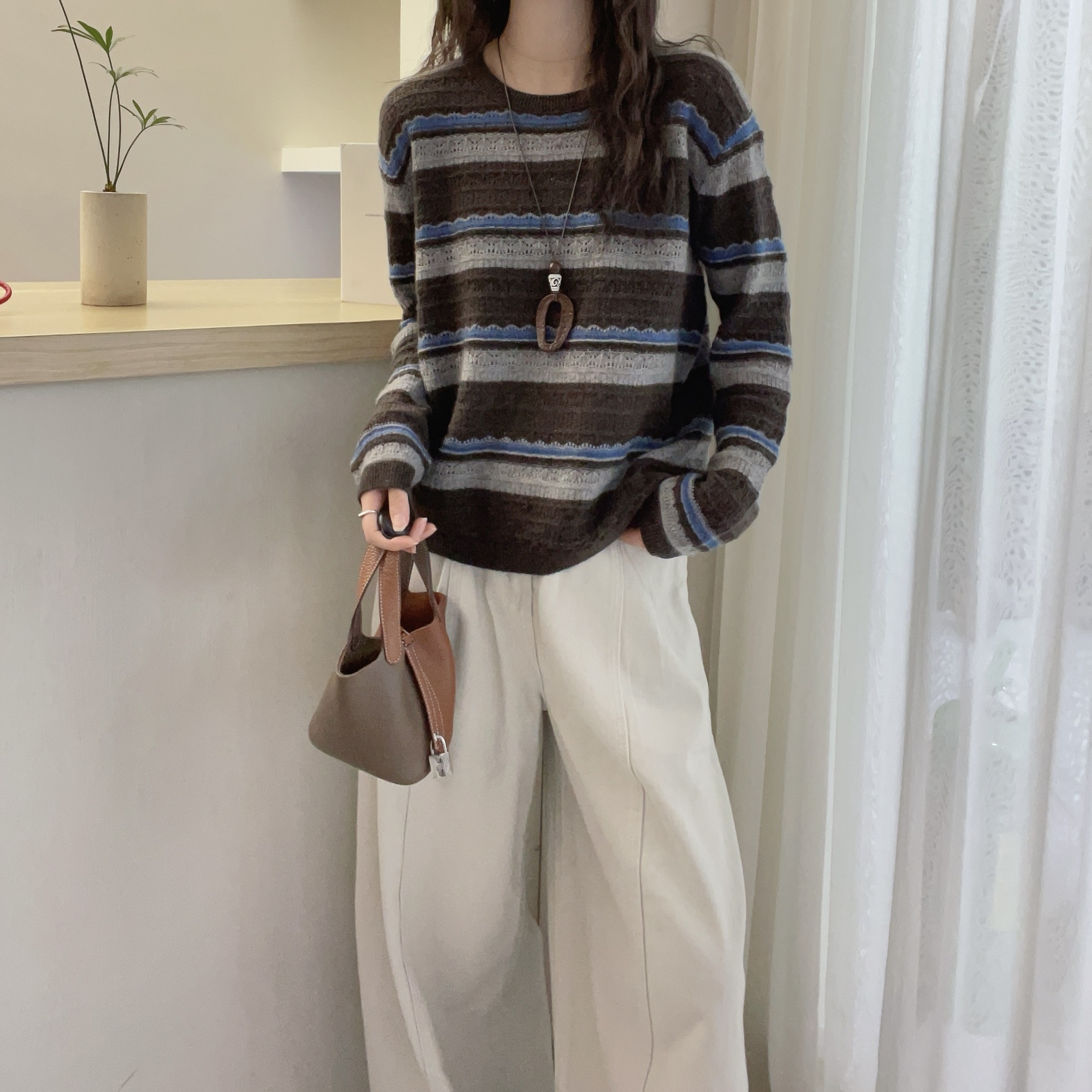 欧洲站2025秋装新款欧货圆领条纹山羊绒针织衫女春秋毛衣女打底衫
