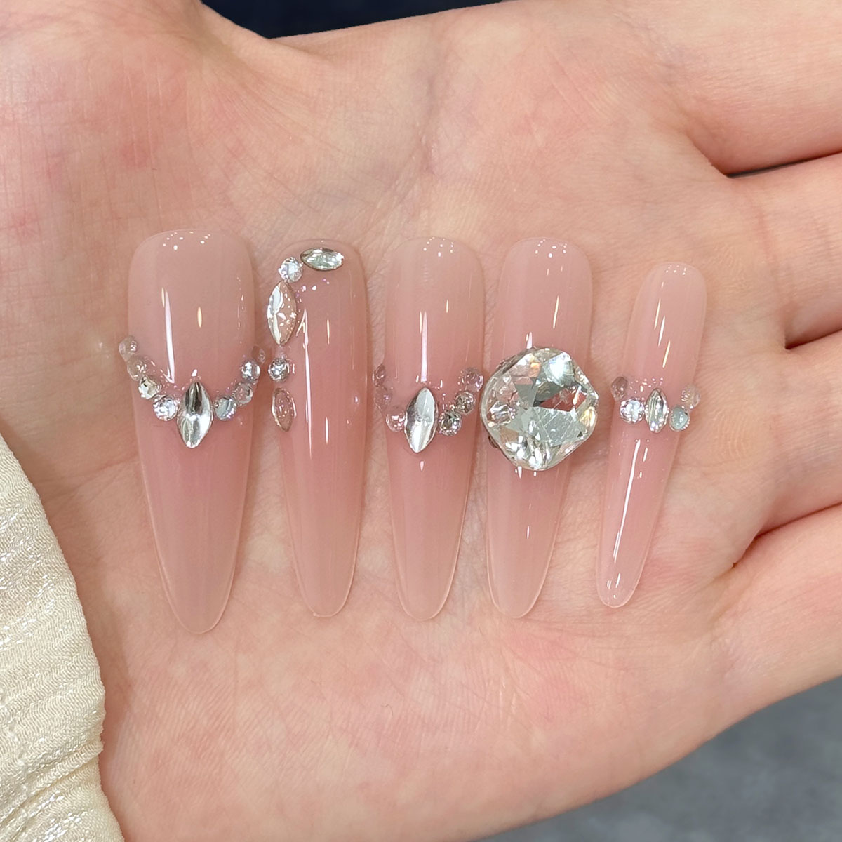 氛围感手工猫眼高级穿戴甲爆闪显白美甲贴片成品日常-V30