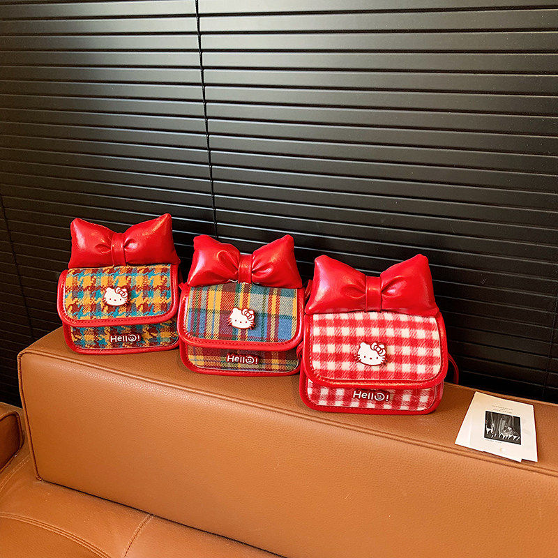 秋冬格纹小女孩猫咪斜挎包女童单肩包蝴蝶结公主女孩零钱小方包潮,玩具/童车/益智/积木/模型,斜挎包/拎包/腰包,淘宝优惠券,粉丝福利购,淘宝优惠卷