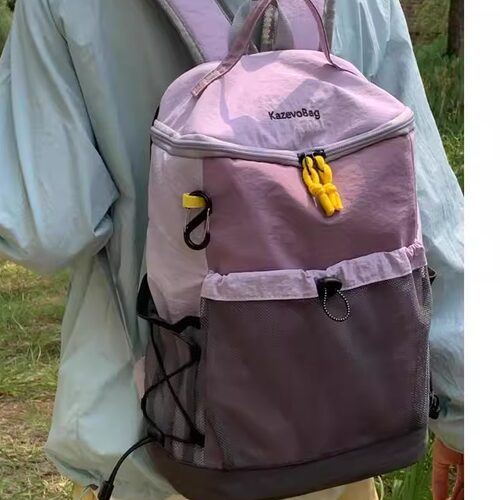 户外轻便出游背包休闲大小号徒步