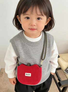 新年红色包可爱男女童配饰单肩斜挎包洋气新年包宝宝压岁钱拜年包