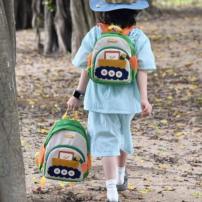 卡通小汽车男女童幼儿园开学书包
