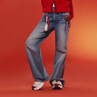 欧阳娜娜同款阿迪达斯新年款牛仔裤春女水洗微喇叭运动裤 KT3173