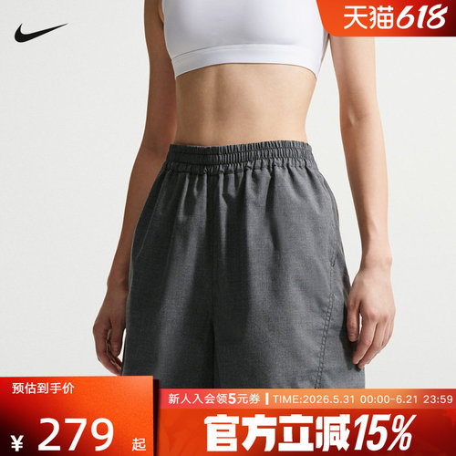 NIKE耐克夏季女子短裤Oversize风刺绣小勾中腰梭织短裤IF0555-010