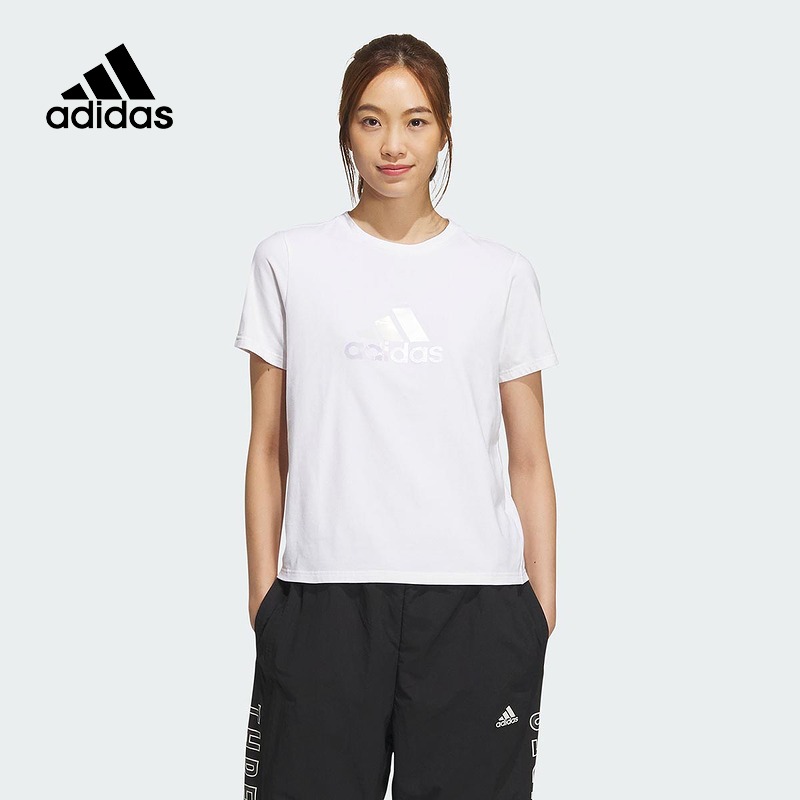 adidas阿迪达斯女子春季新款训练运动休闲圆领宽松半袖T恤IZ3147