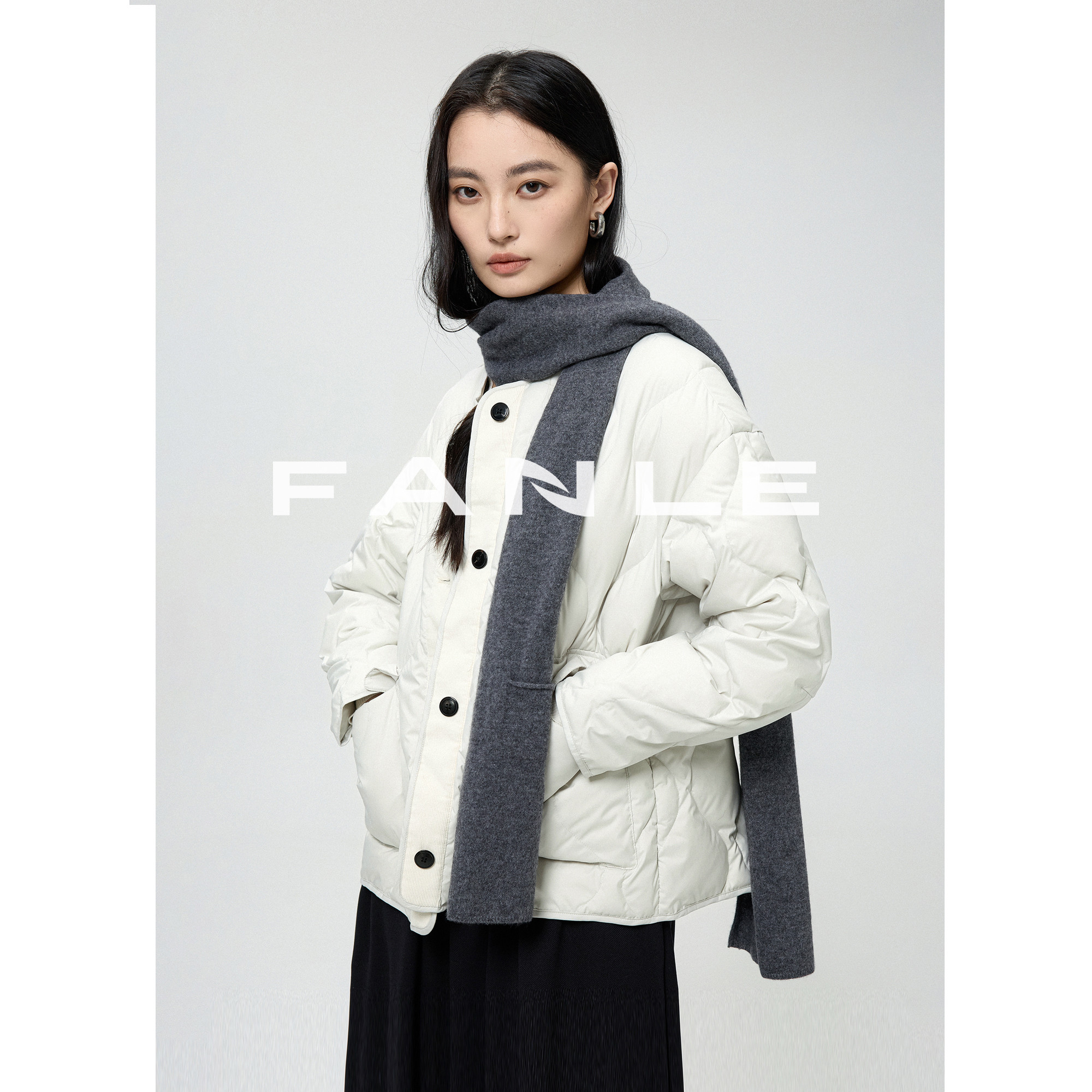 FANLESTUDIOS鹅绒羽绒服