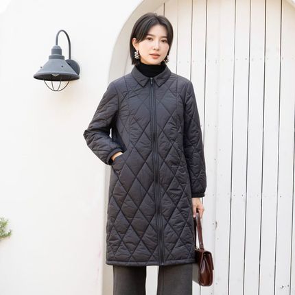 YUN韫2025冬季新款通勤百搭衬衫领拉链中长款菱格女棉服外套 6066