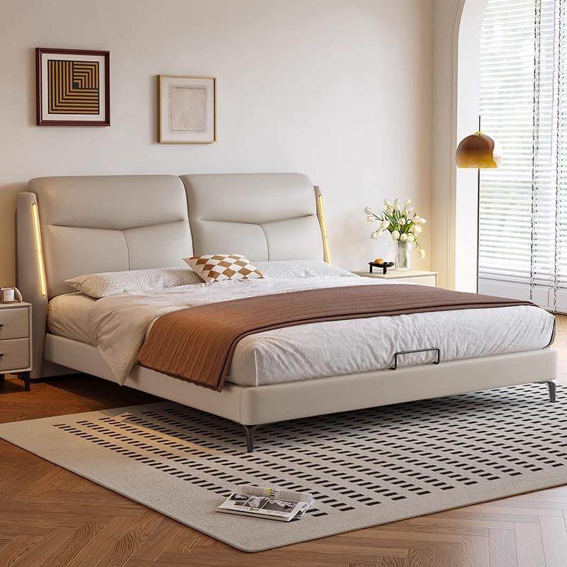 现货皮床实木框架主卧双人床真皮床婚床现代简约软包家用带智能灯