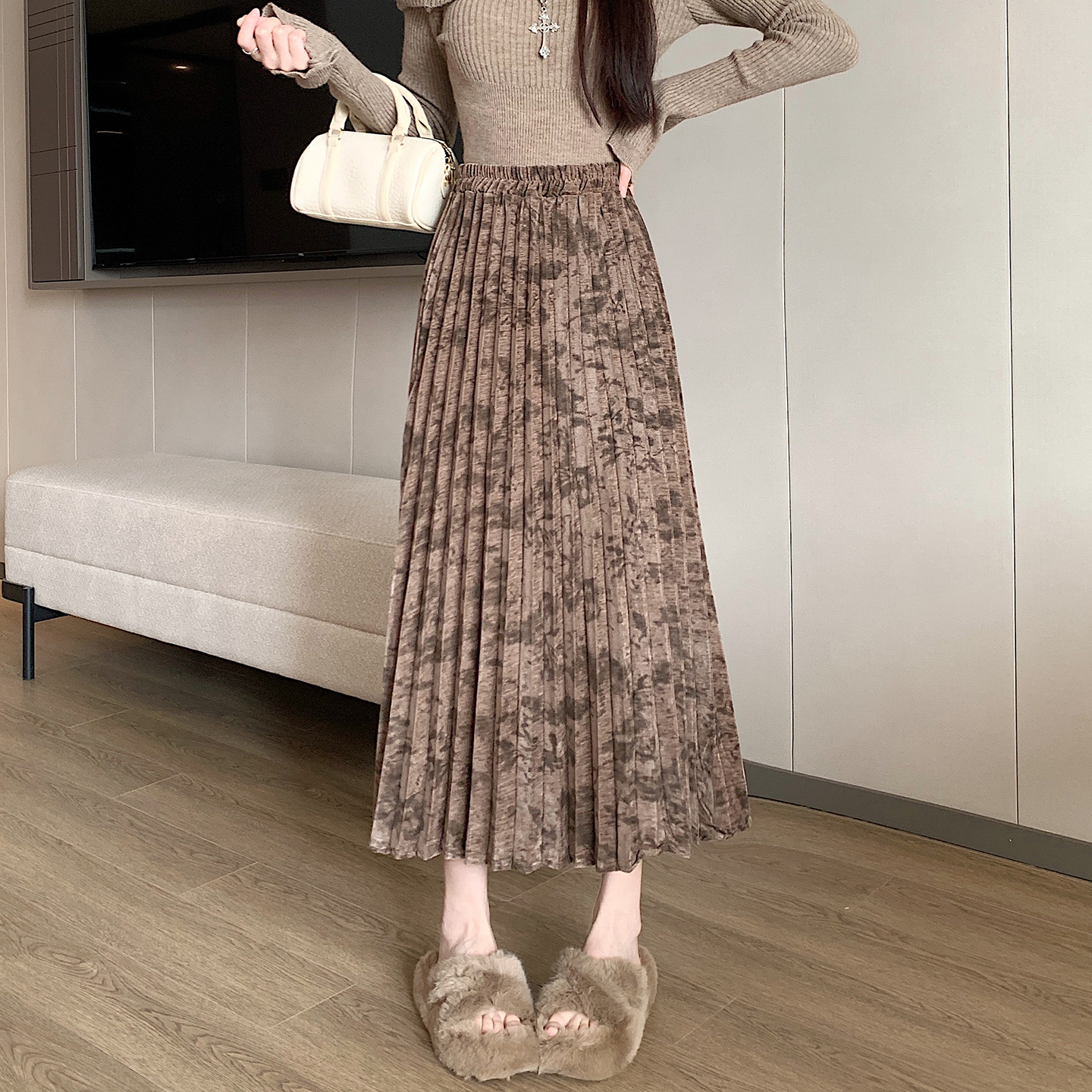 复古墨染金丝绒百褶半身裙女秋冬