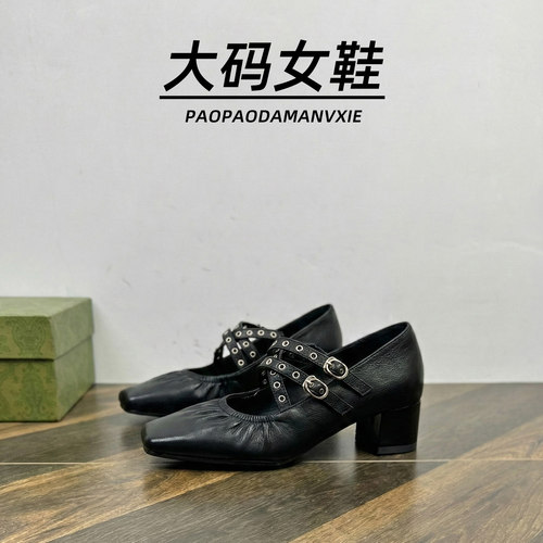 大码女鞋41到42宽脚胖玛丽珍鞋2026粗跟芭蕾舞鞋厚底高跟鞋朋克风