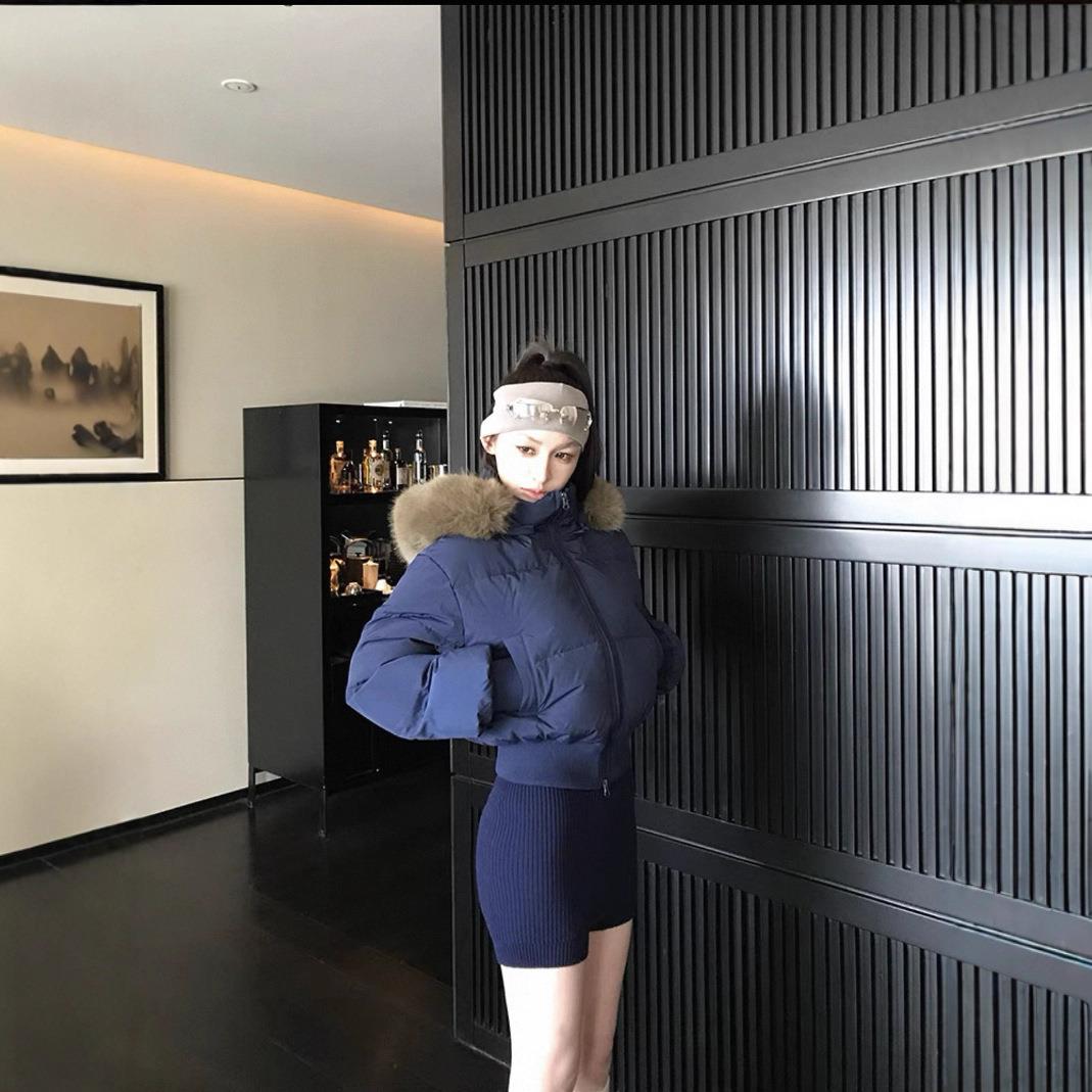 毛领连帽白色羽绒棉服女20