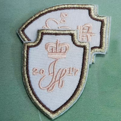 定做金丝线标刺绣徽章
